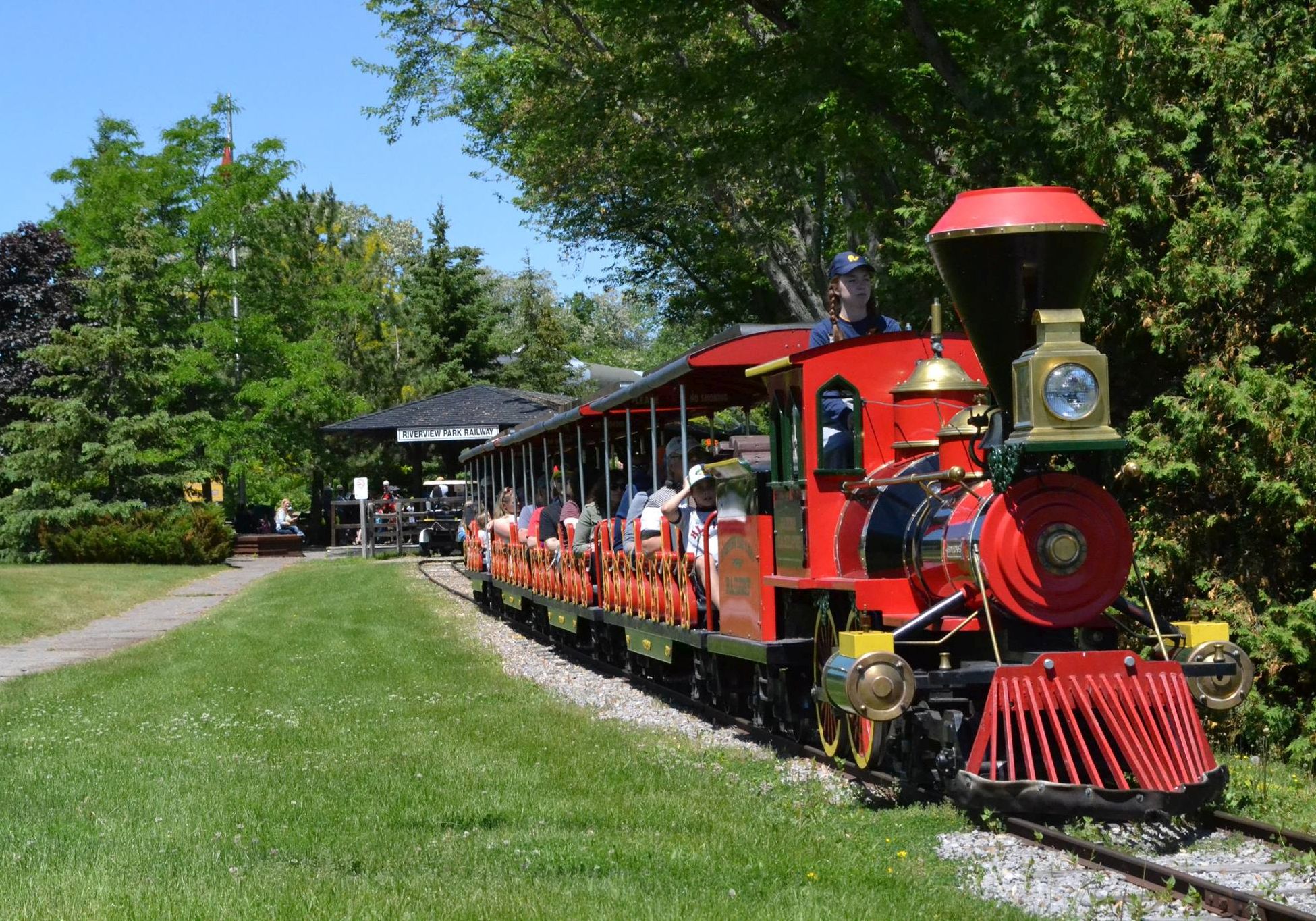 Help support our capital campaign to replace the miniature train ride